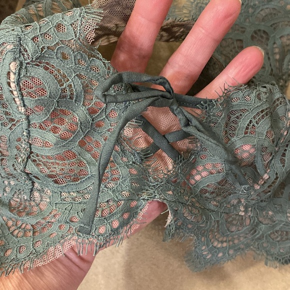 HTF Sage Green Color VS Dream Angels Lace Bralette Sz. XS - Picture 5 of 7